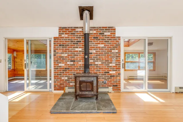 $500,000 | 94 Brown Hill Road, Bow, NH 03304