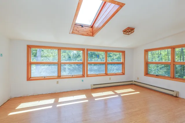 $500,000 | 94 Brown Hill Road, Bow, NH 03304