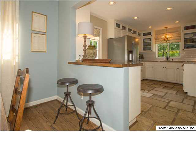 3341 Mountainside Road Birmingham, AL 35243 - Photo 9 of 28