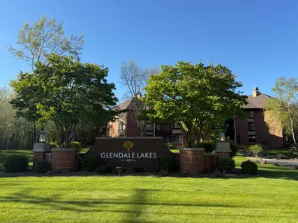 $249,900 | 1600 West Green Tree Road, Unit 225, Glendale, WI 53209