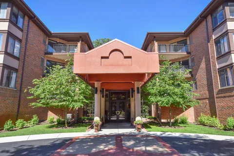$242,000 | 1600 West Green Tree Road, Unit 225, Glendale, WI 53209