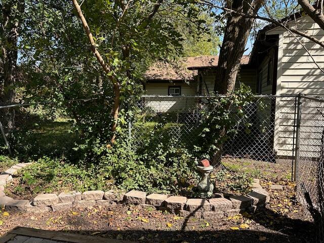 6328 East 3rd Avenue Gary, IN 46403 - Photo 9 of 10 640x480