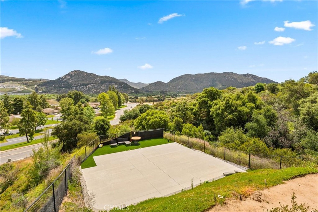 2836 Mesa Grove Road Fallbrook, CA 92028 - Photo 23 of 54 a view of a mountain