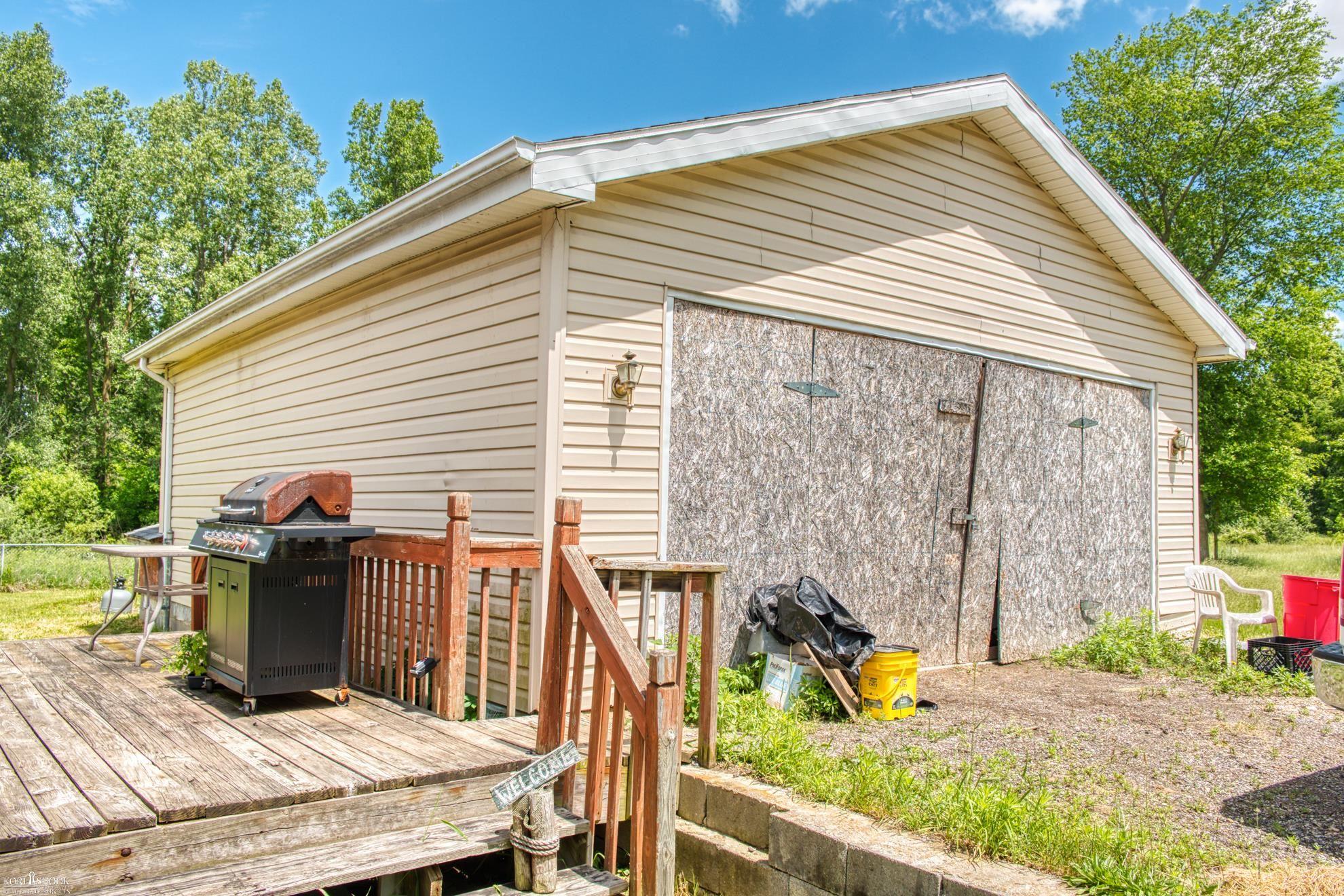 6975 Cork Road Bancroft, MI 48414 - Photo 22 of 25