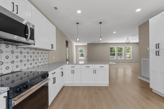 $349,900 | 1308 Gadd Road, Hixson, TN 37343