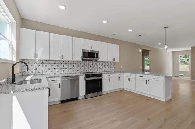 $349,900 | 1308 Gadd Road, Hixson, TN 37343