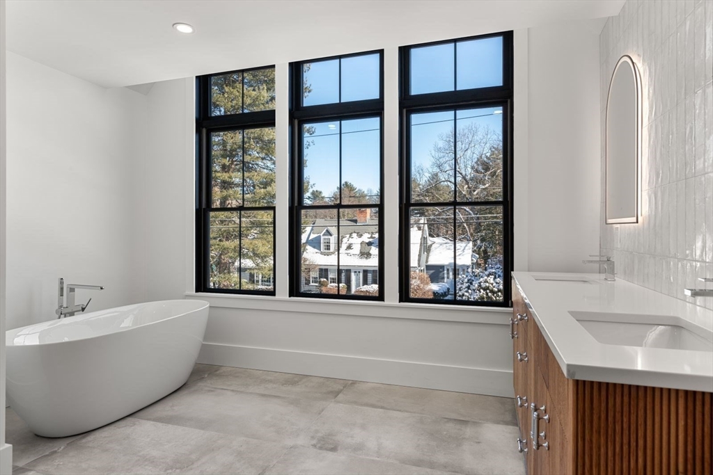 12 Oakley Road Dover, MA 02030 - Photo 25 of 42 Gallery Image 25
