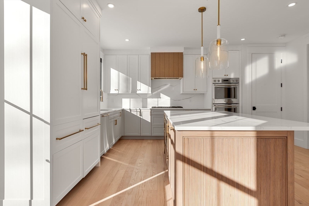 12 Oakley Road Dover, MA 02030 - Photo 5 of 42 Gallery Image 5