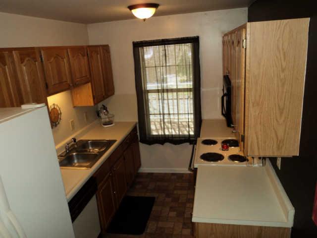 148 Pepper Ridge Circle Antioch, TN 37013 - Photo 4 of 11 Kitchen