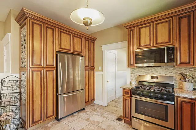 $599,000 | 619 West Elm Street, Lodi, CA 95240