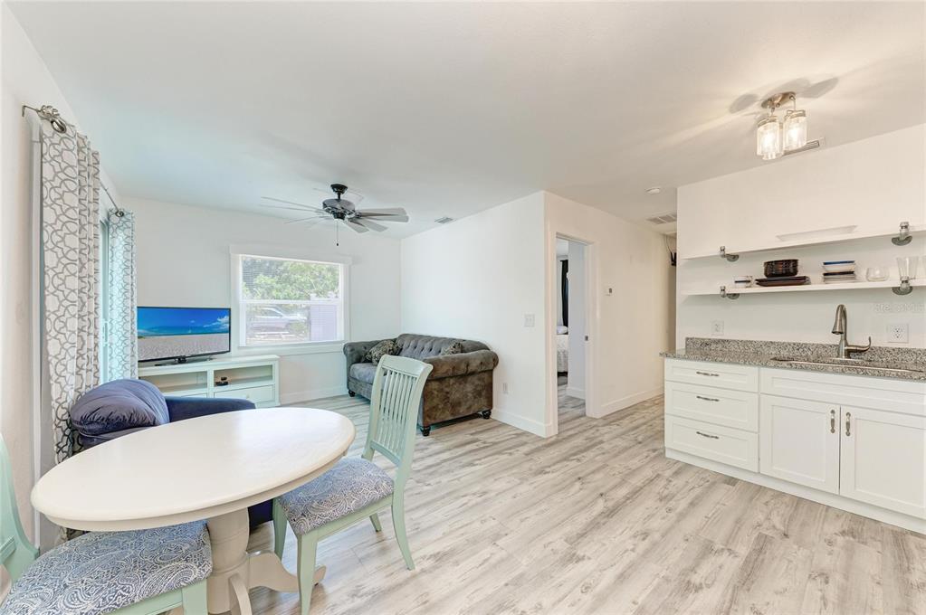 901 Oak Street Southwest Ruskin, FL 33570 - Photo 40 of 63