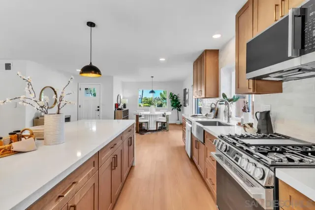 $946,000 | 2182 Farrington Drive, El Cajon, CA 92020