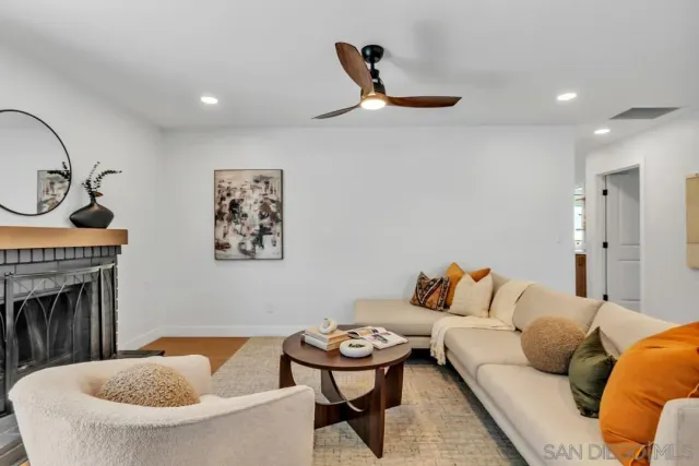 $946,000 | 2182 Farrington Drive, El Cajon, CA 92020