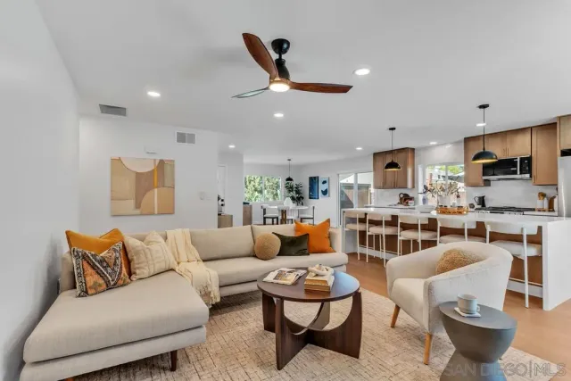 $946,000 | 2182 Farrington Drive, El Cajon, CA 92020