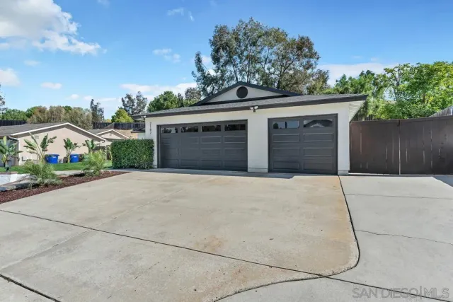$946,000 | 2182 Farrington Drive, El Cajon, CA 92020