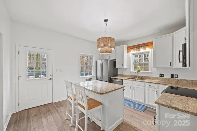 $460,000 | 25058 Timberlake Drive, Tega Cay, SC 29708