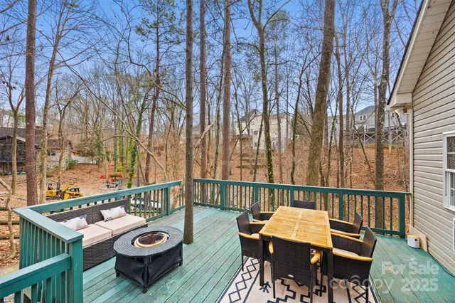 $460,000 | 25058 Timberlake Drive, Tega Cay, SC 29708