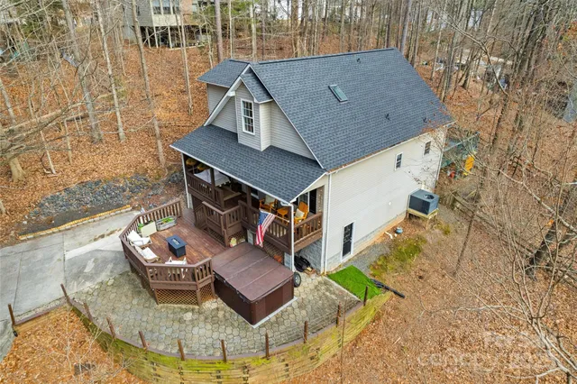 $460,000 | 25058 Timberlake Drive, Tega Cay, SC 29708