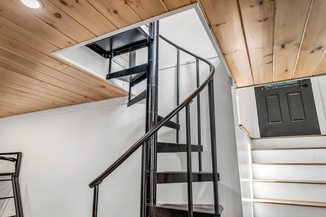 $899,900 | 39 Pratt Lane, Danforth, ME 04424