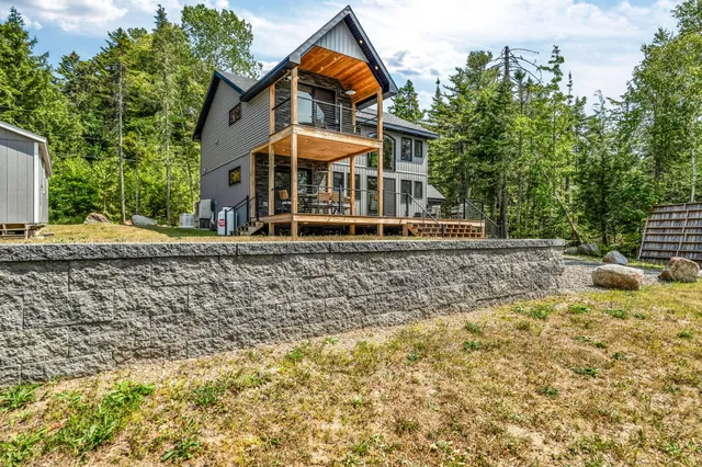 $899,900 | 39 Pratt Lane, Danforth, ME 04424