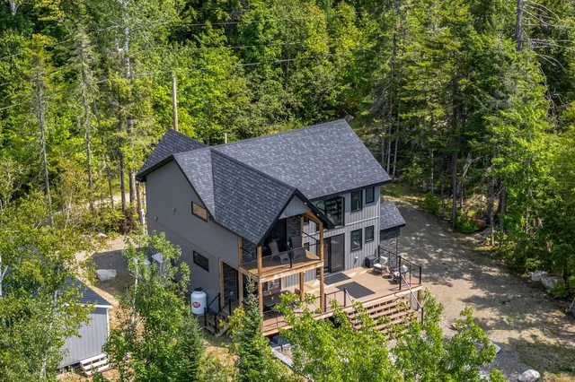 $899,900 | 39 Pratt Lane, Danforth, ME 04424