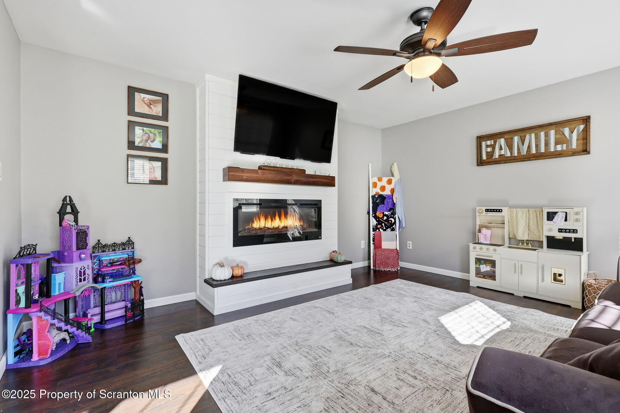 918 Jones Road Union Dale, PA 18470 - Photo 18 of 65 a living room with furniture and a flat screen tv