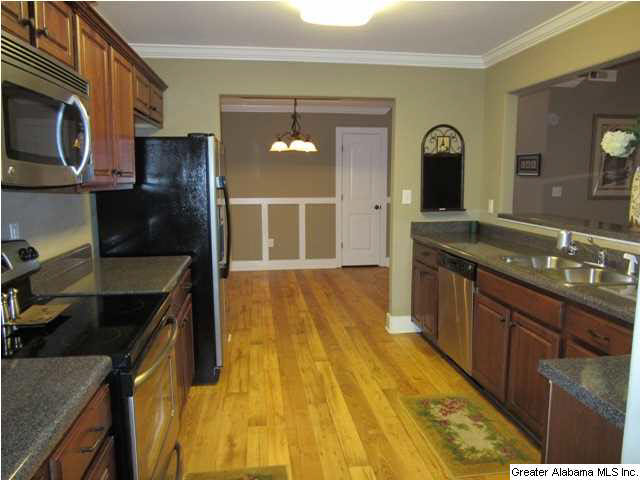98 Spring Lake Boulevard Clanton, AL 35045 - Photo 9 of 32