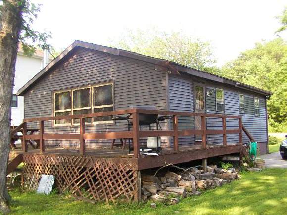 29 Escumbuit Road Derry, NH 03038 - Photo 1 of 1