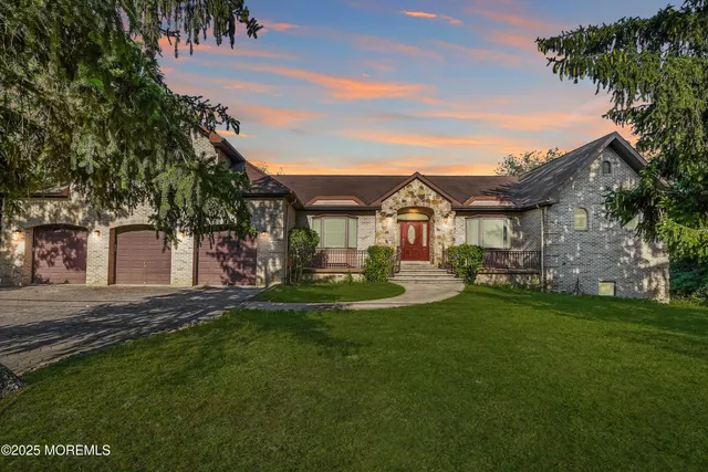 $1,100,000 | 34 Lakeview Drive, Jackson, NJ 08527