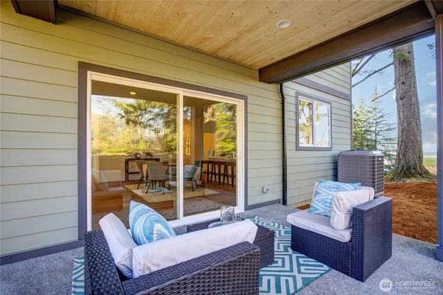 $1,249,800 | 10675 170th Place Southeast, Renton, WA 98055