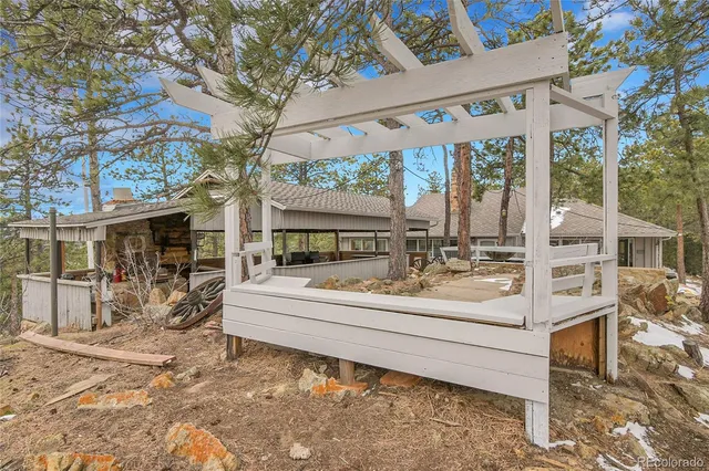 $1,145,000 | 350 Tower Hill Circle, Golden, CO 80401