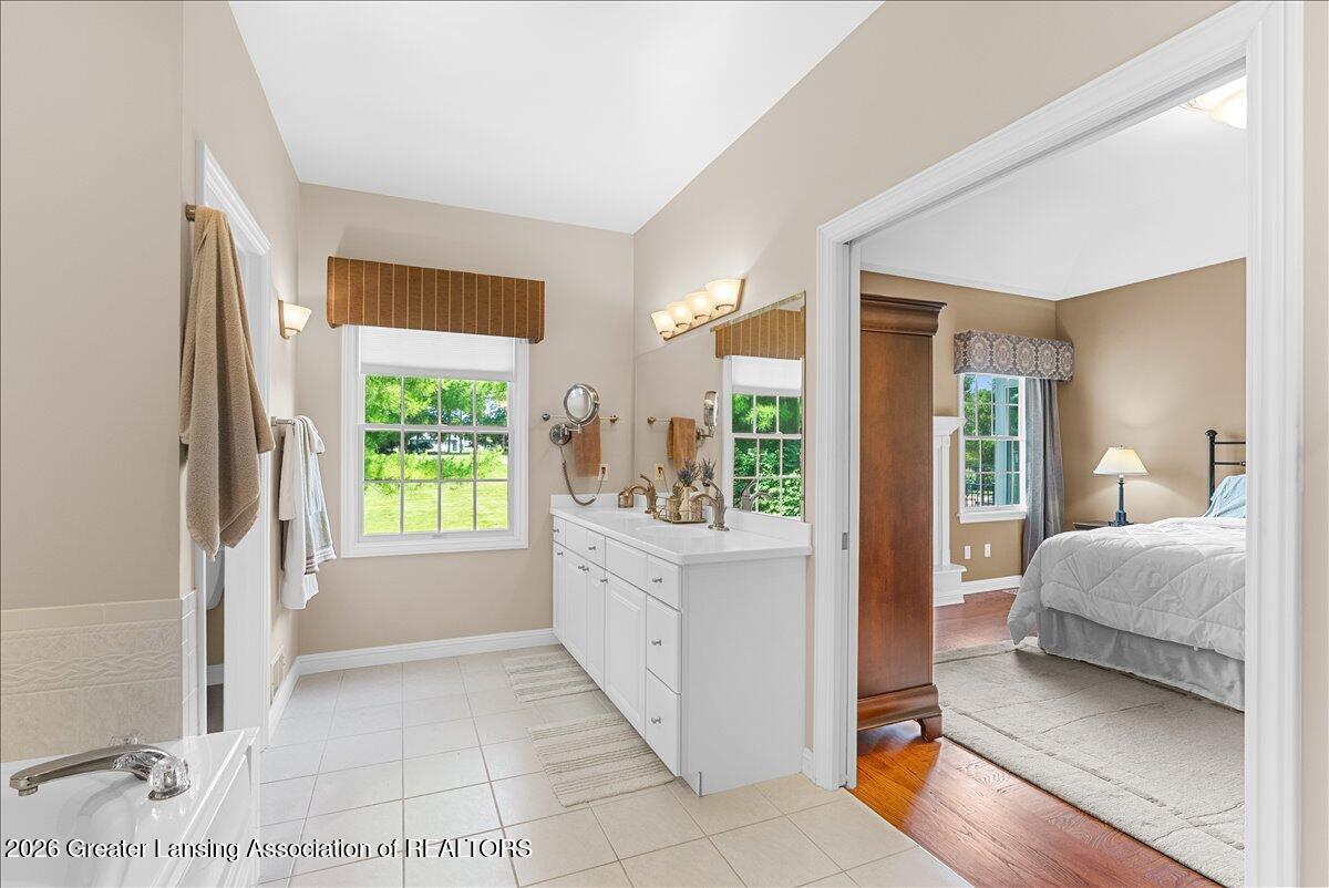 1759 Rowley Road Williamston, MI 48895 - Photo 20 of 58 38-Media Jett - 28