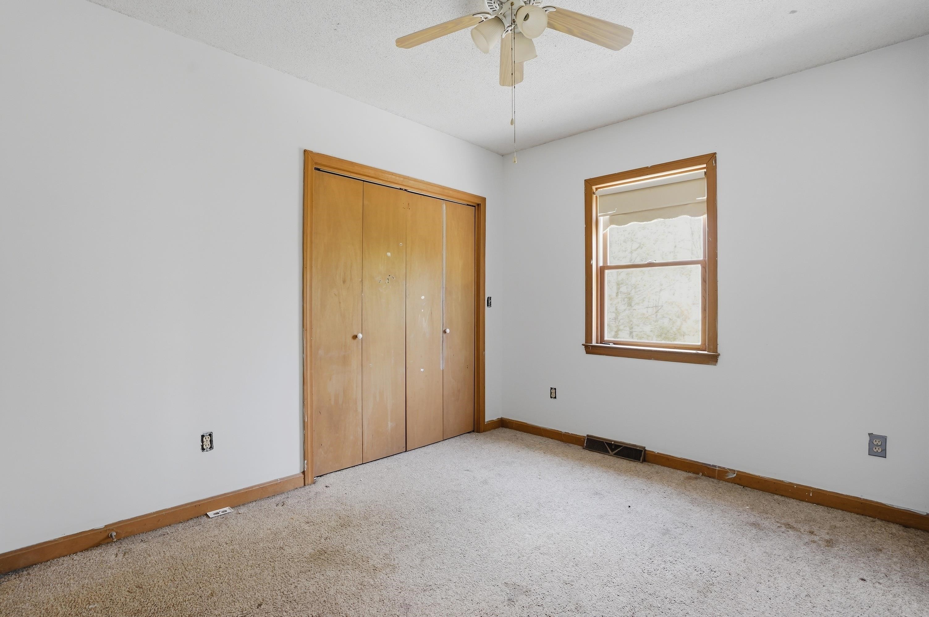 63 Kienia Road, Unit B Hudson, NH 03051 - Photo 33 of 39