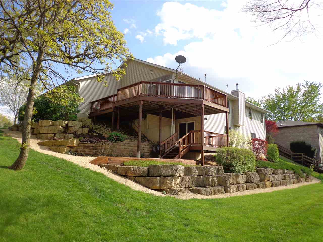 3743 Cutty Sark Road Cherry Valley, IL 61016 - Photo 3 of 5 Gallery Image 3
