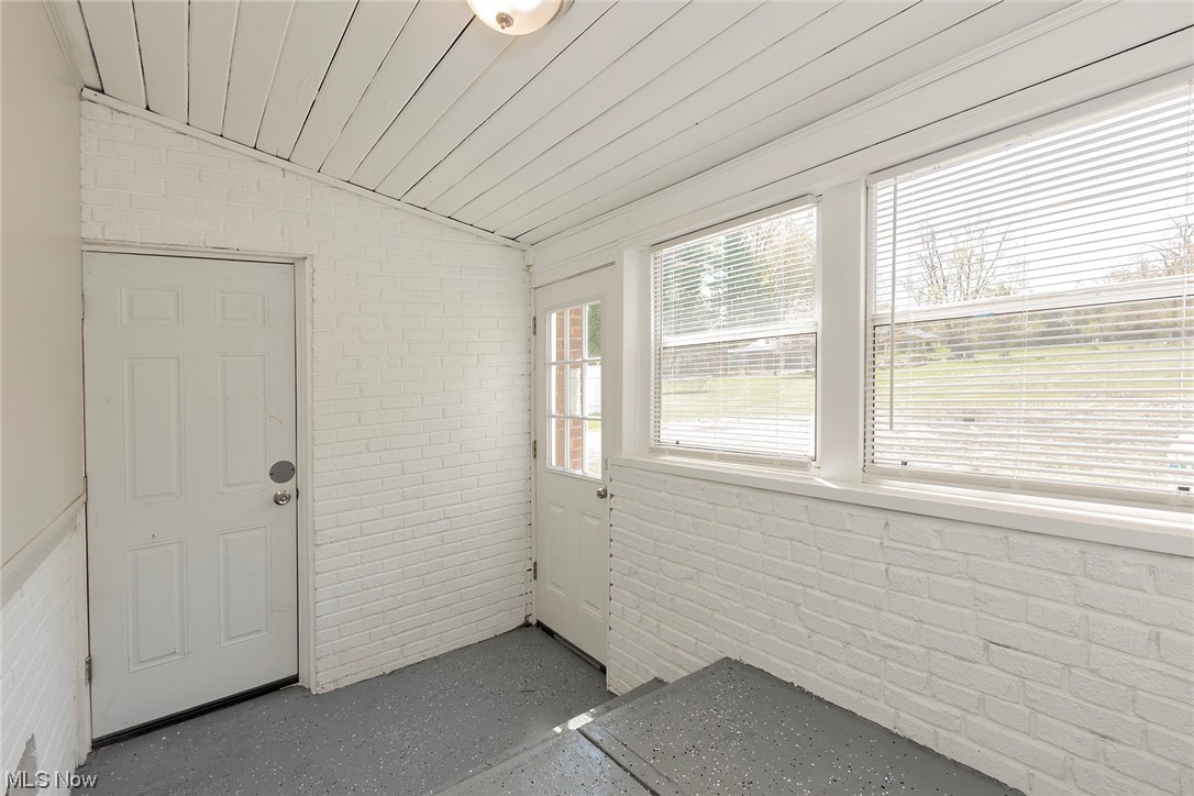 5680 Highland Road Cleveland, OH 44143 - Photo 24 of 35