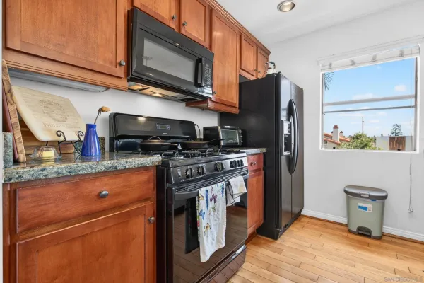 $3,100 | 4046 Iowa Street, Unit 1, San Diego, CA 92104