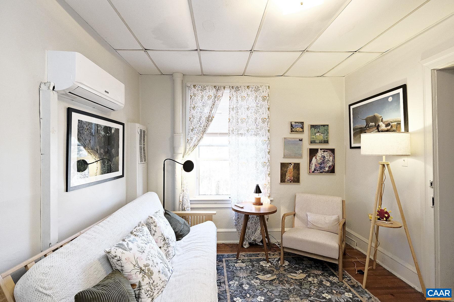 117 Washington Avenue, Unit A Charlottesville, VA 22903 - Photo 2 of 7