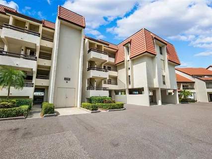 $510,000 | 138 1st Street East, Unit 106, Tierra Verde, FL 33715