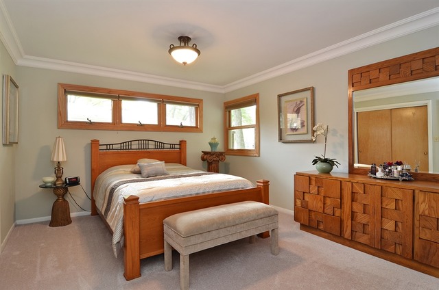 1341 South Knight Avenue Park Ridge, IL 60068 - Photo 6 of 10 a bedroom with bed and window