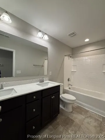 $1,975 | 206 Silk Oak Drive, Bunnlevel, NC 28323