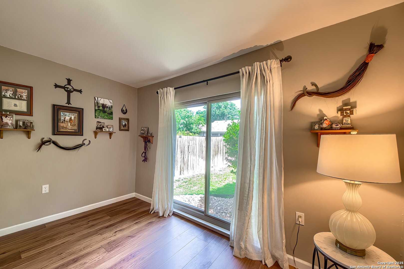 16314 Falcon Hill Street San Antonio, TX 78247 - Photo 23 of 43