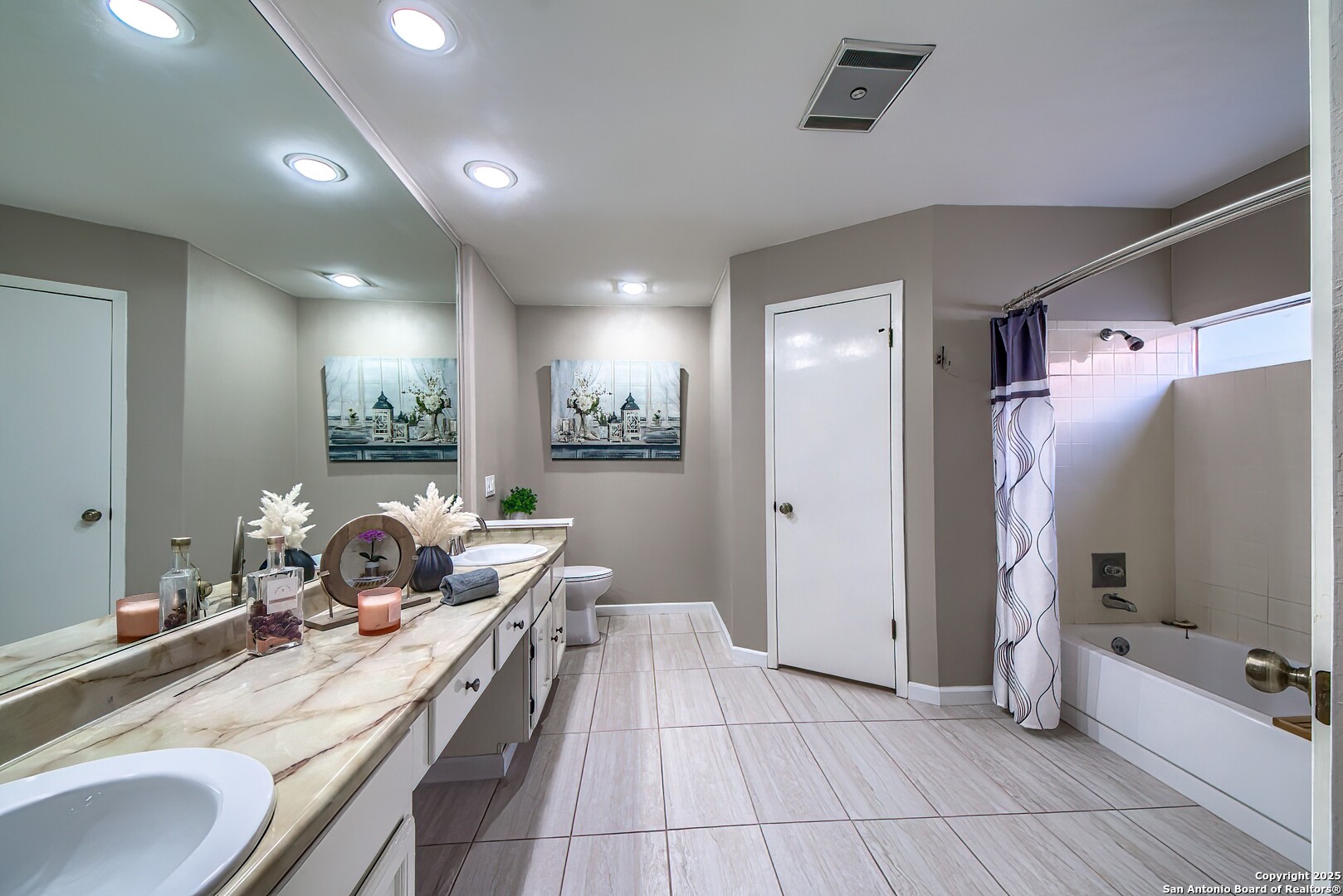 16314 Falcon Hill Street San Antonio, TX 78247 - Photo 24 of 43