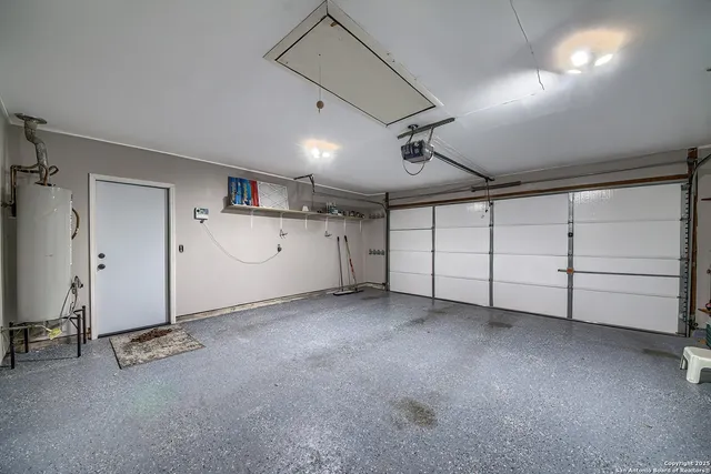 a view of a garage room