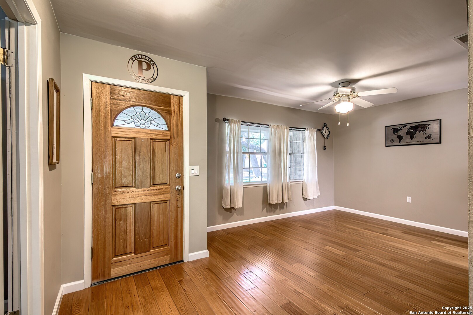 16314 Falcon Hill Street San Antonio, TX 78247 - Photo 6 of 43