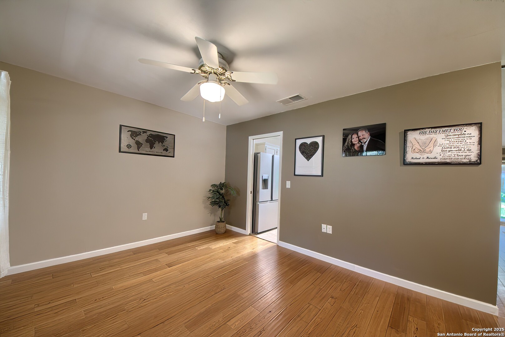 16314 Falcon Hill Street San Antonio, TX 78247 - Photo 9 of 43