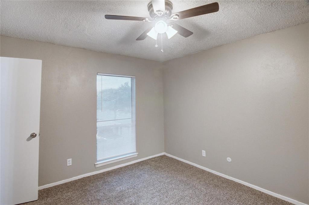 5634 Boca Raton Boulevard, Unit 211 Fort Worth, TX 76112 - Photo 8 of 16 ANOTHER VIEW OF THE MASTER SUITE