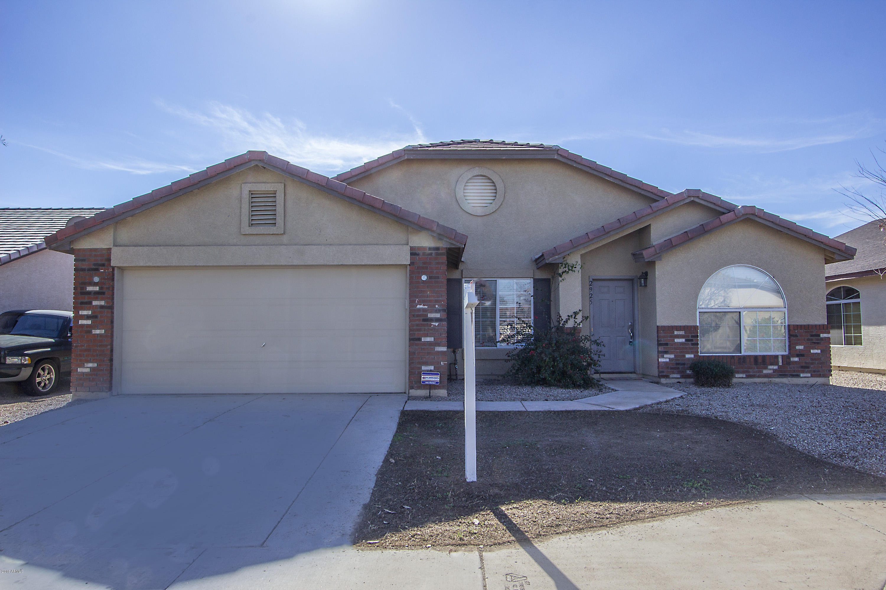 2925 West Pecan Road Phoenix, AZ 85041 - Photo 1 of 31 1
