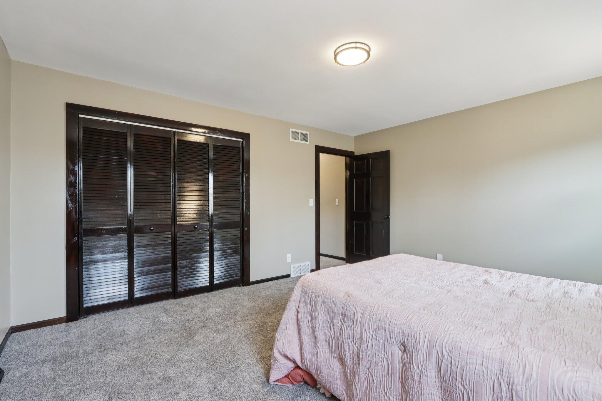 N87W36989 Mapleton Road Oconomowoc, WI 53066 - Photo 29 of 59 32-web-or-mls-N87W36989 Mapleton Rd-S020