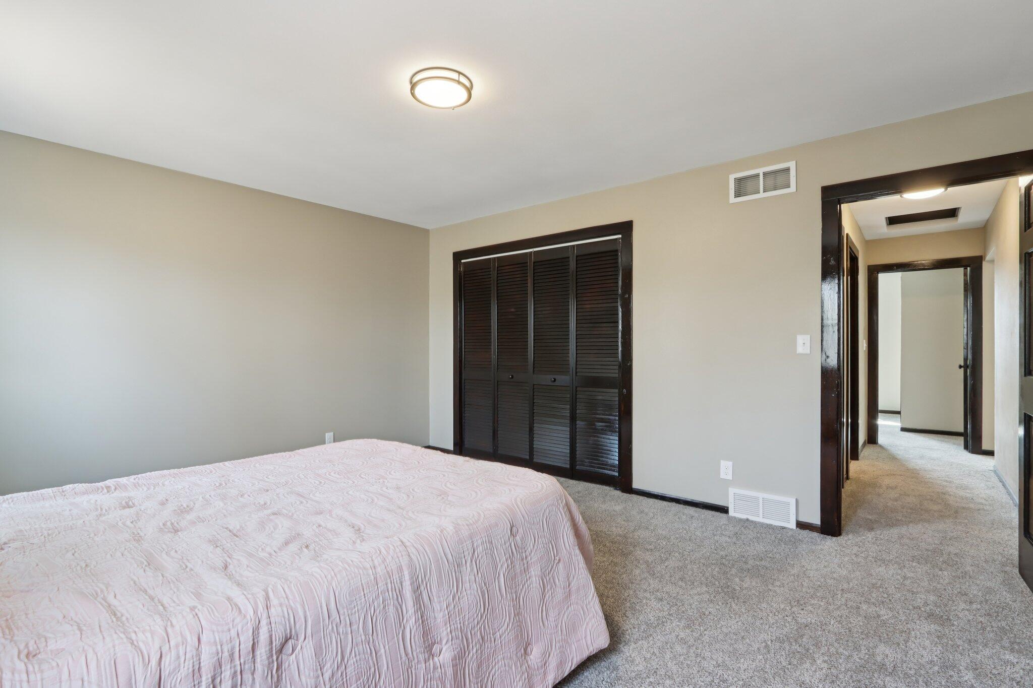 N87W36989 Mapleton Road Oconomowoc, WI 53066 - Photo 31 of 59 31-web-or-mls-N87W36989 Mapleton Rd-S020