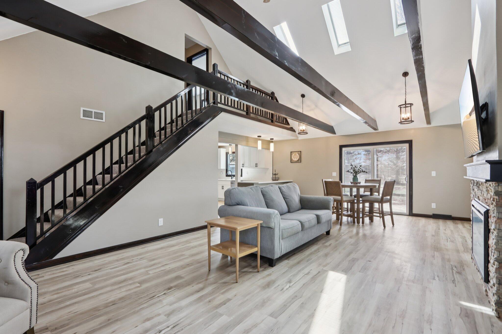 N87W36989 Mapleton Road Oconomowoc, WI 53066 - Photo 6 of 59 9-web-or-mls-N87W36989 Mapleton Rd-S0204